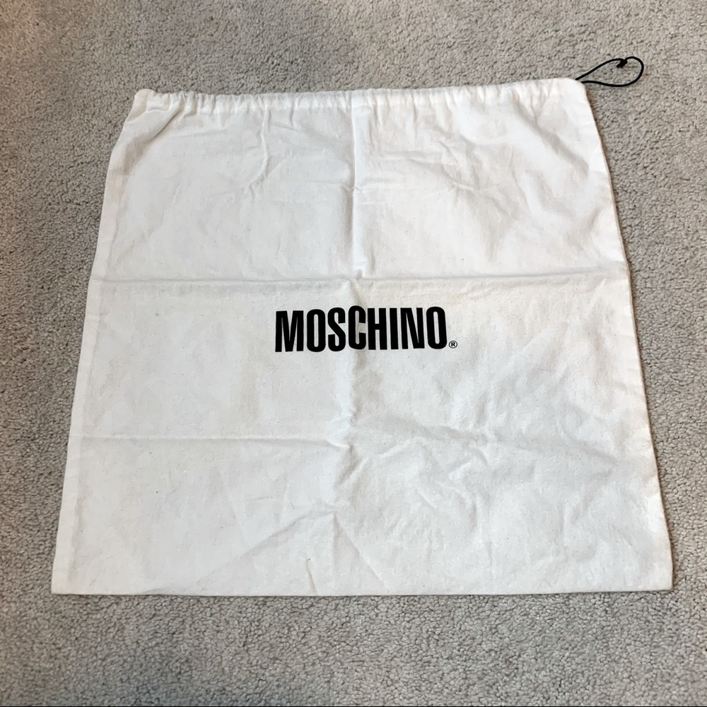 Moschino dust bag 19x19 square NEW